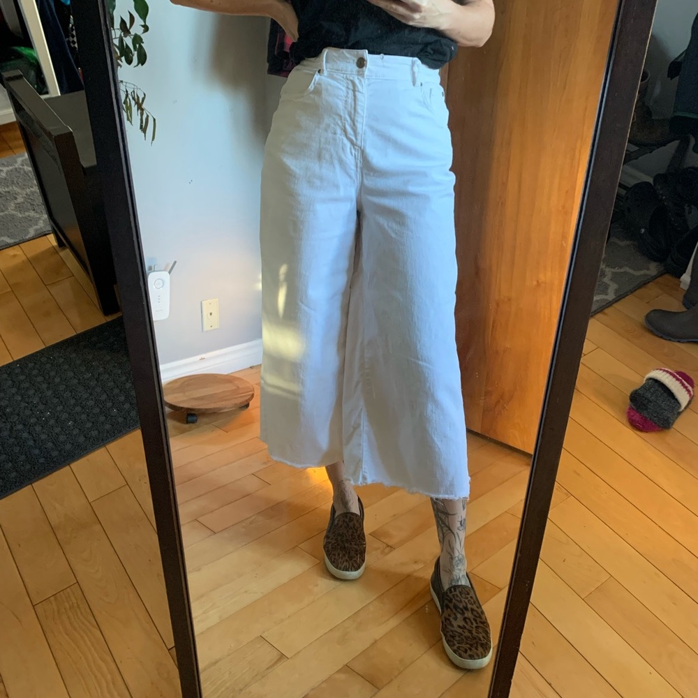 United Color’s of Benetton white wide leg jeans